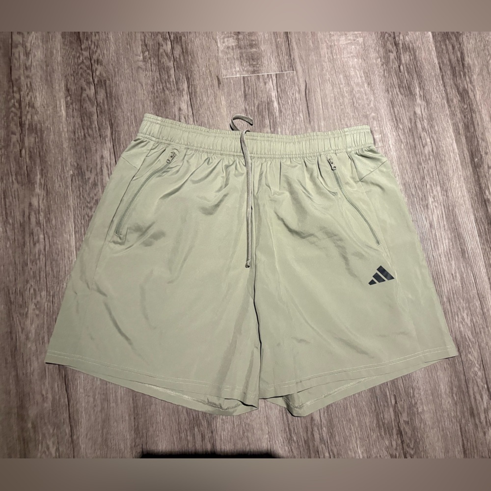 Men’s Khaki Adidas Athletic Shorts XL